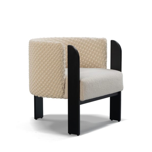 Slit Profile Chair